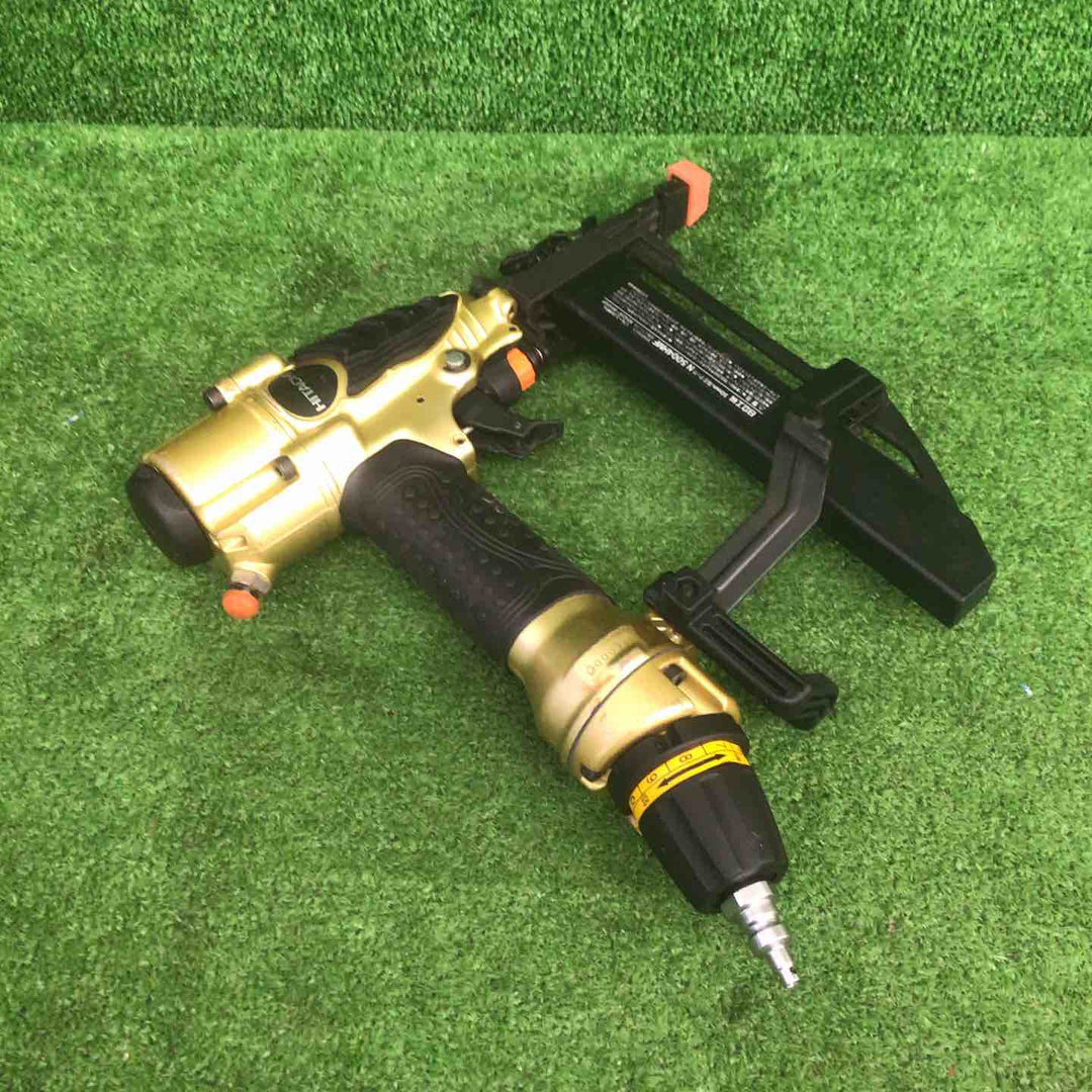 【中古品】 ハイコーキ/HIKOKI 高圧フロアタッカ N5004HMF 【鴻巣店】