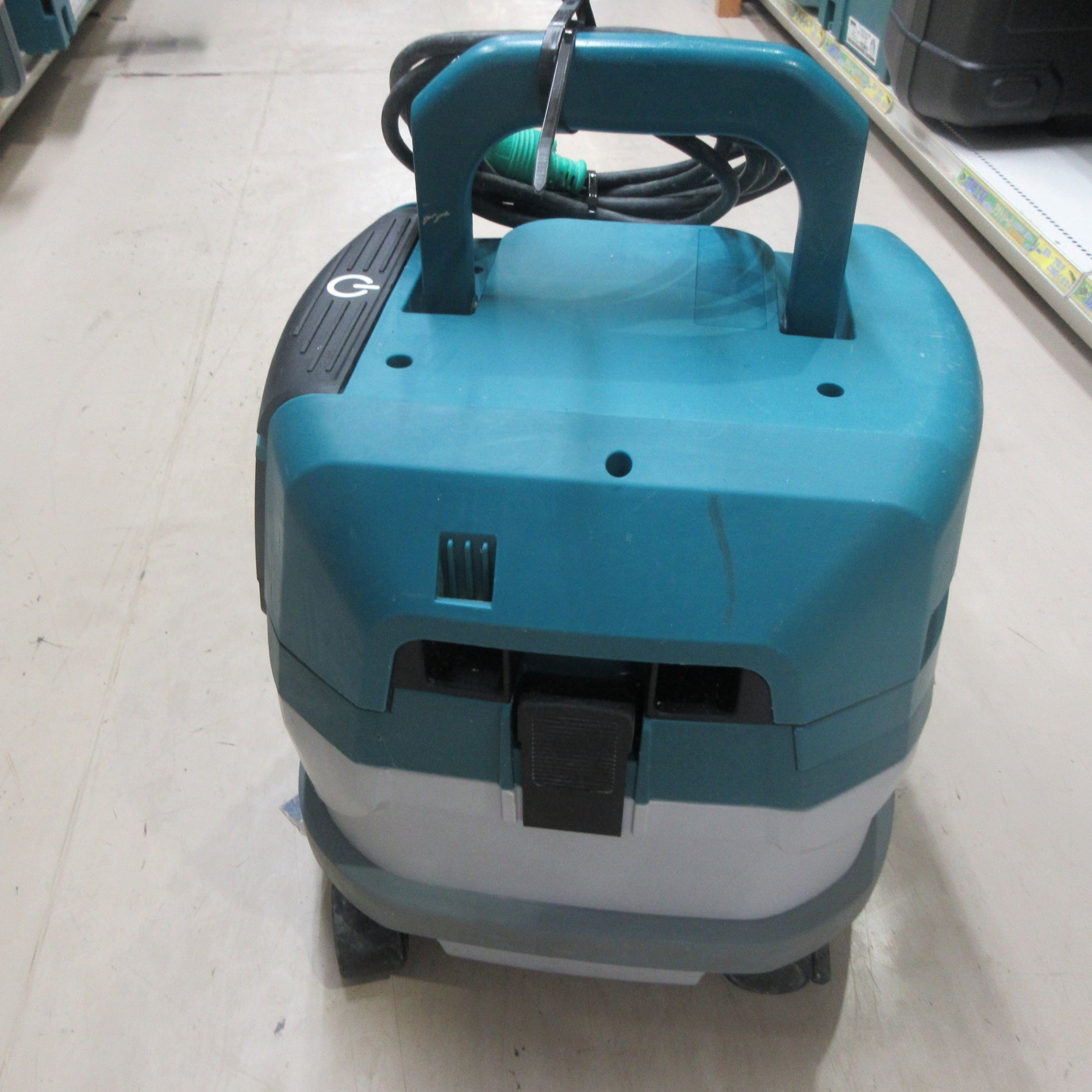 ☆マキタ(makita) 集じん機 乾式 VC0830【町田店】 – アクトツール