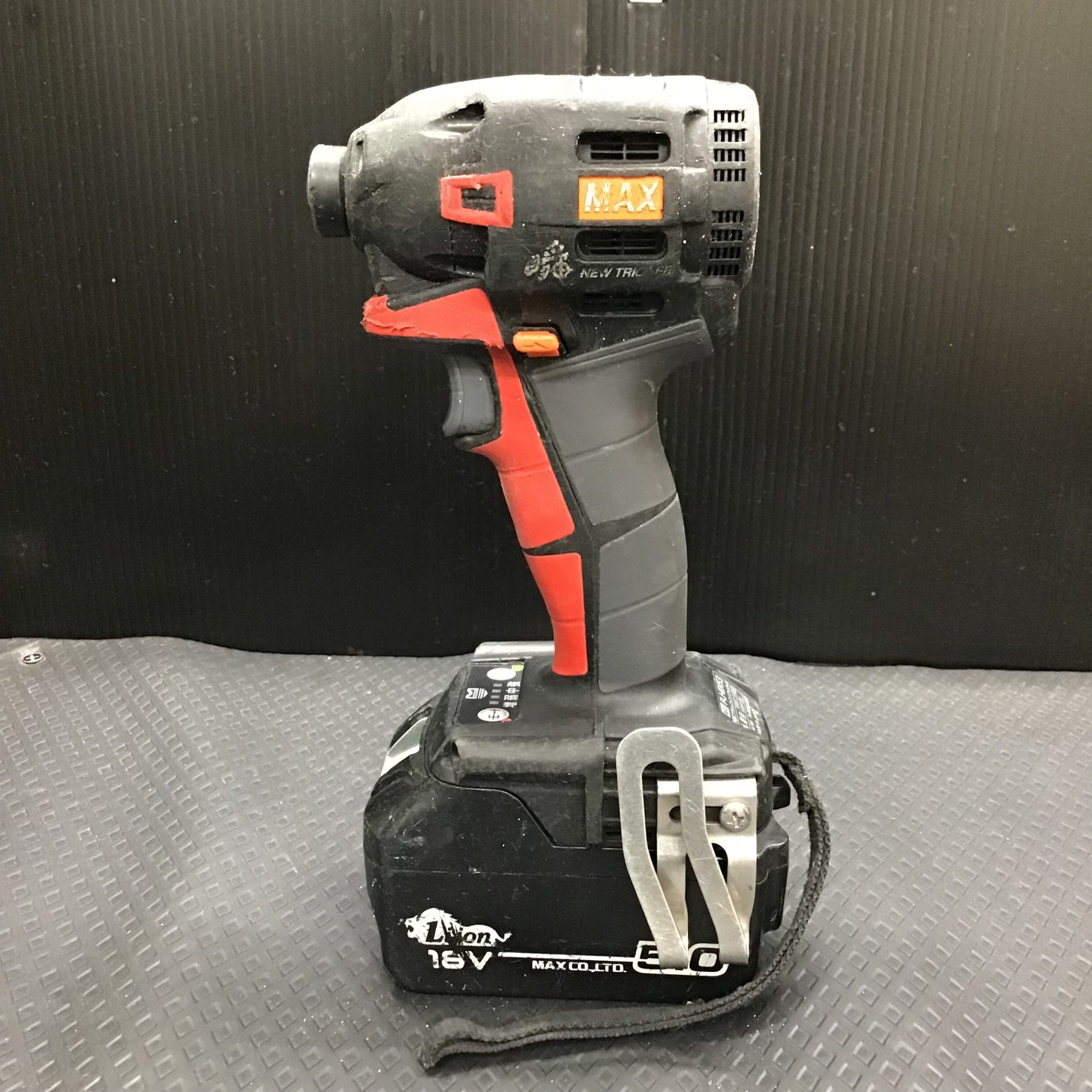 中古品】マックス/MAX コードレスインパクトドライバー PJ-ID153R-B2C