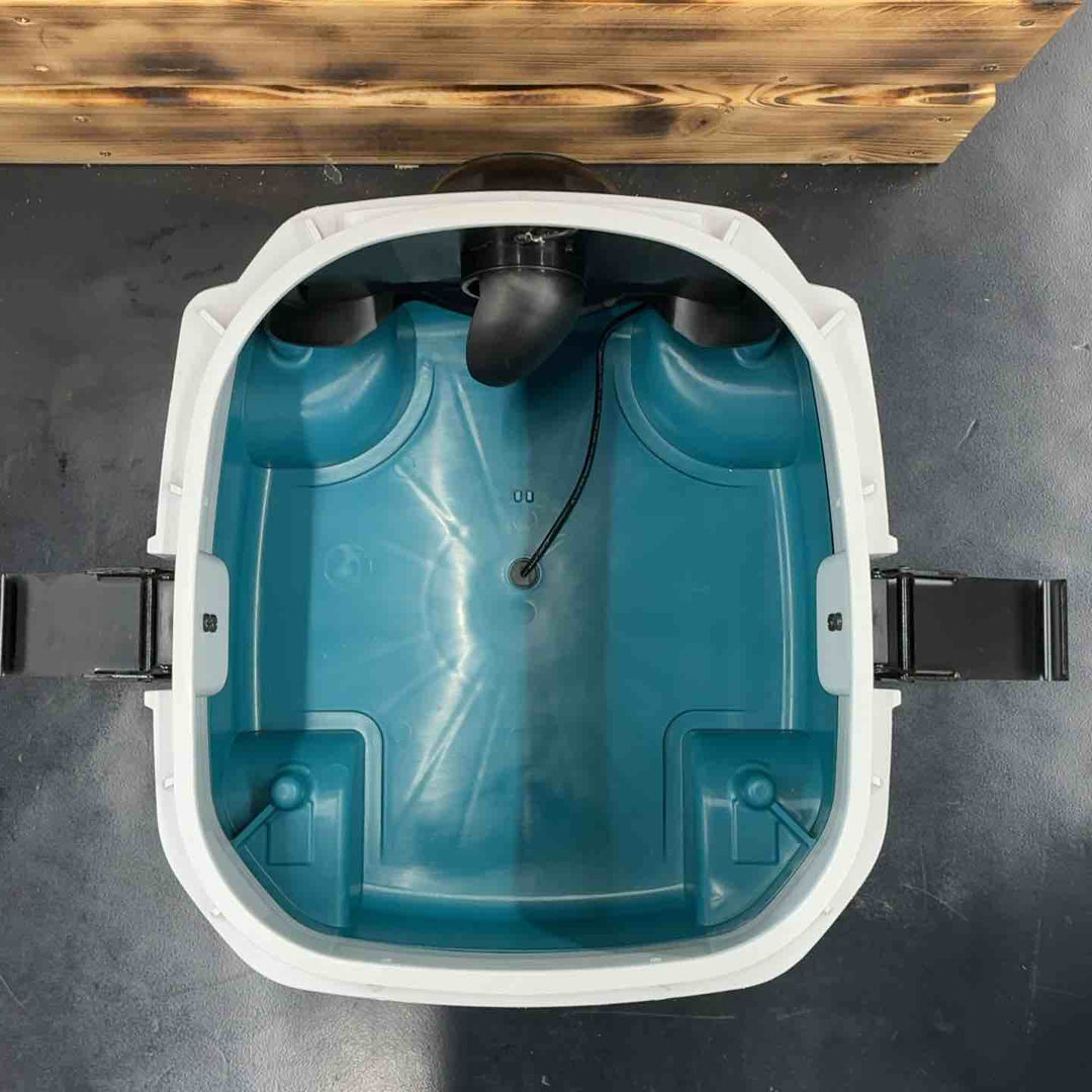 マキタ(makita) 粉じん専用 コードレス集じん機 VC867DZ【藤沢店】