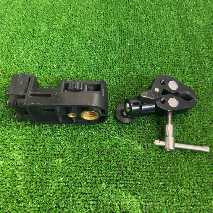◇マックス(MAX) 2ライングリーンレーザー墨出し器 LA-C51DG(HR)【草加店】