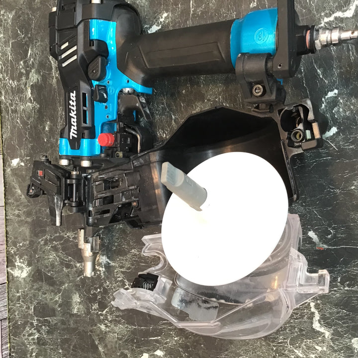 ★マキタ(makita) 高圧エア釘打ち機 AN534HM【八潮店】