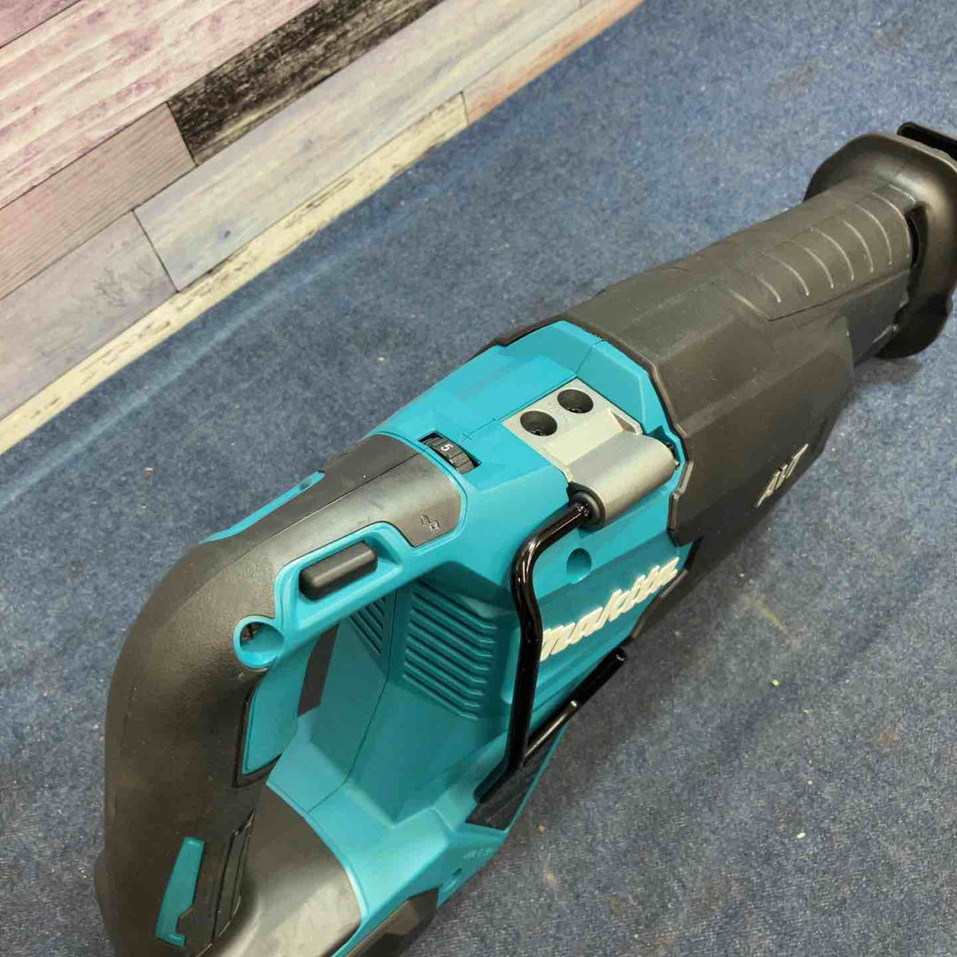 ★マキタ(makita) コードレスレシプロソー JR002GZ【八潮店】