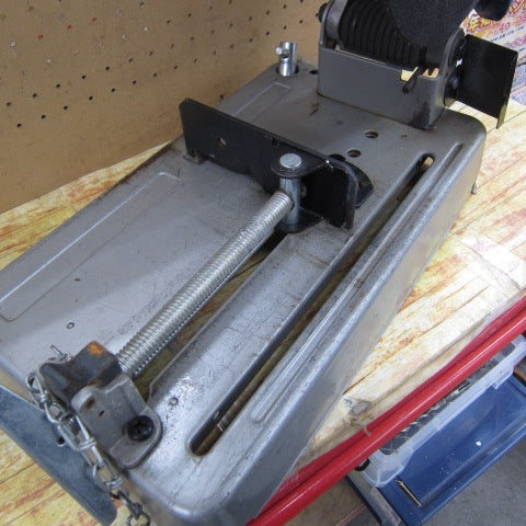 ★マキタ(makita) コードレス高速切断機 LW141DZ【川崎店】