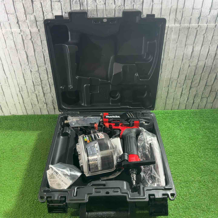 ★マキタ(makita) 高圧エア釘打ち機 AN636H 動作確認済【川口店】