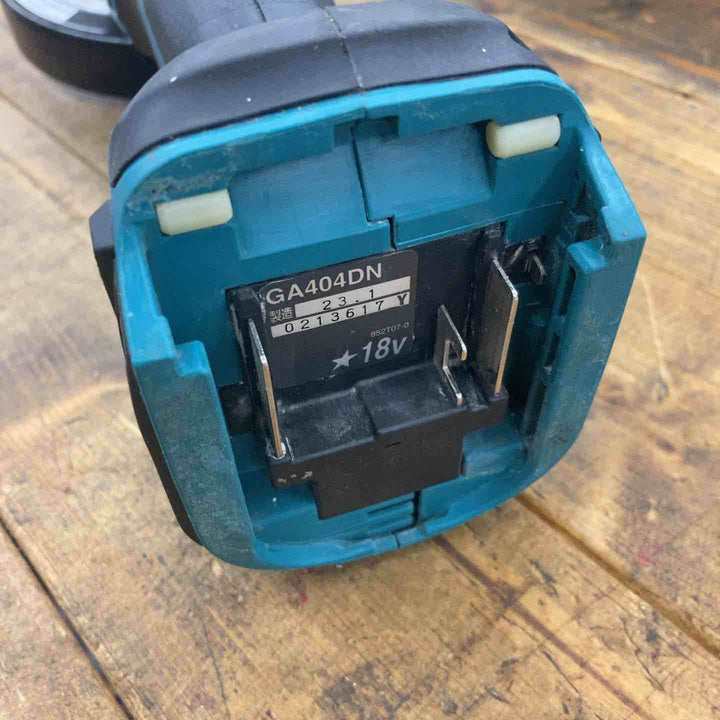 【中古品】マキタ(makita) 100mmコードレスディスクグラインダ GA404DZN (GA404DN)【所沢店】