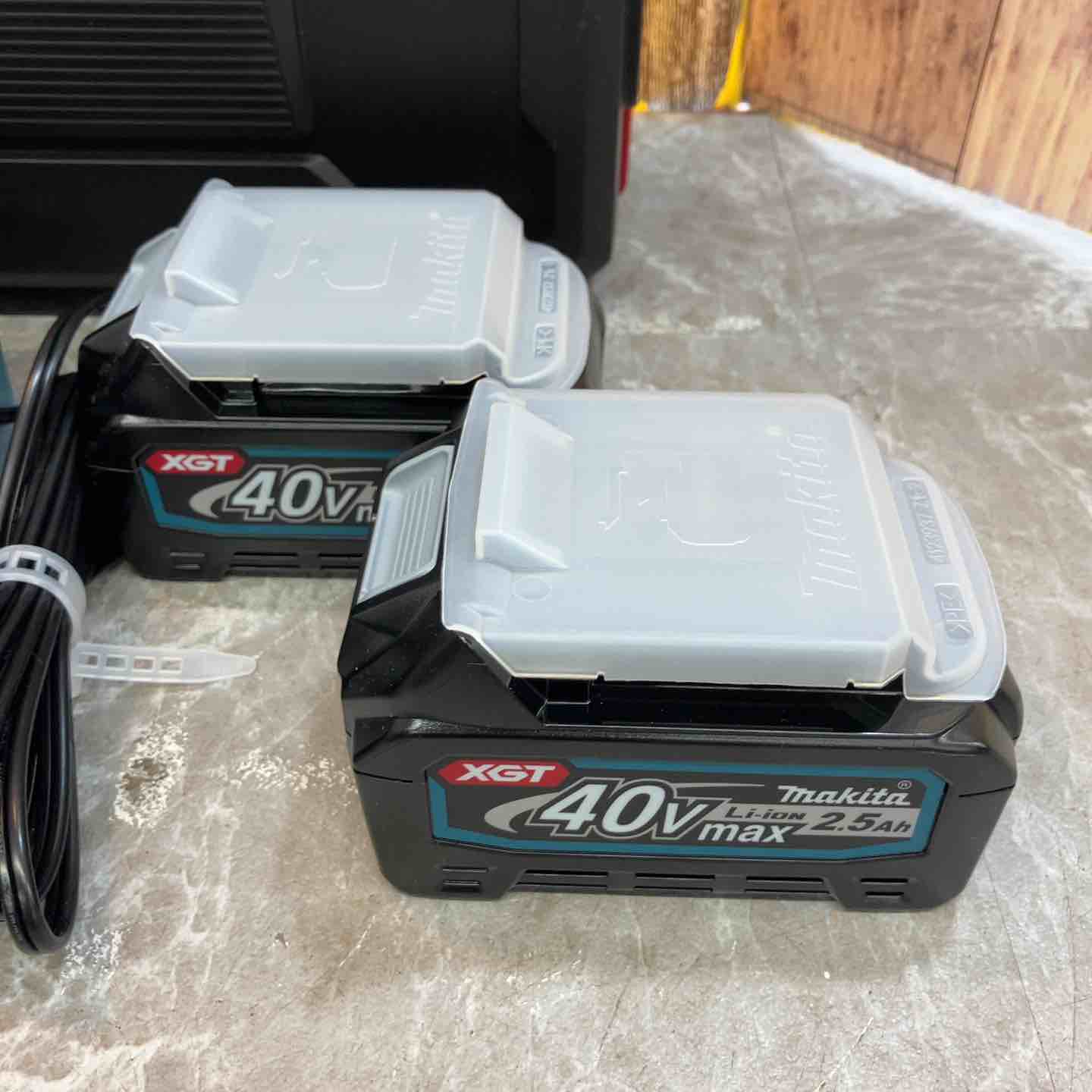 ☆マキタ(makita) 40Vmaxコードレスインパクトドライバー TD005GRDXB