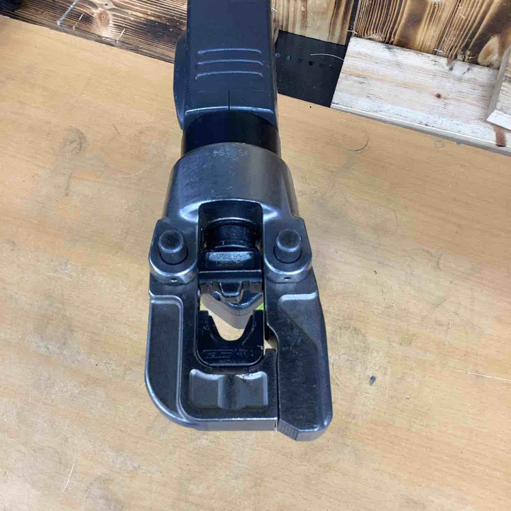 ◇泉精器(IZUMI) コードレス油圧式圧着工具 REC-150EM1【越谷店】