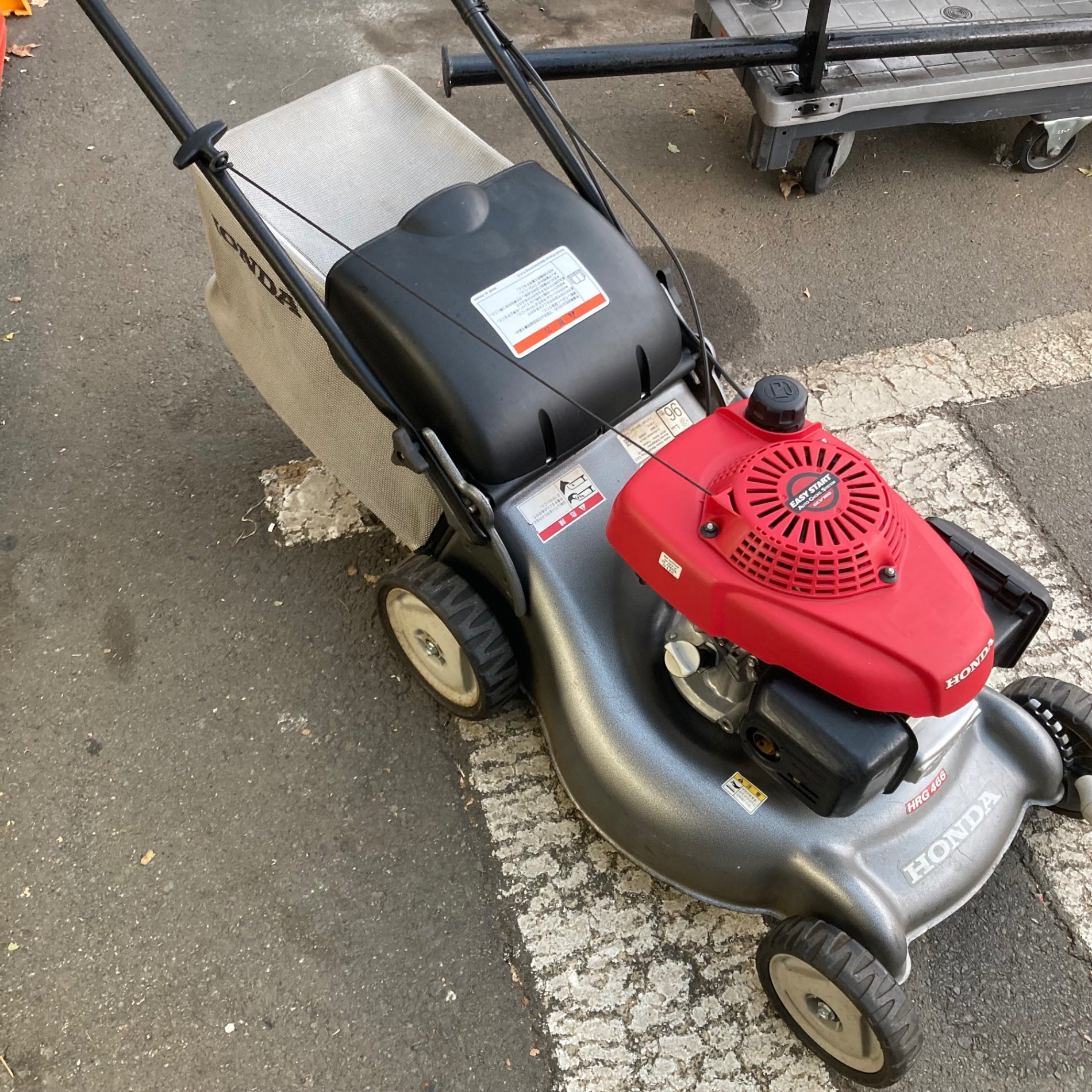 中古品/店頭受取り限定】HONDA(ホンダ) 歩行型芝刈り機 HRG466【東大和