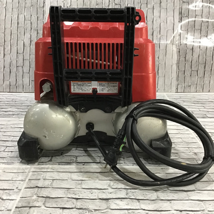 ★マキタ(makita) エアコンプレッサー AC461XLR【川口店】