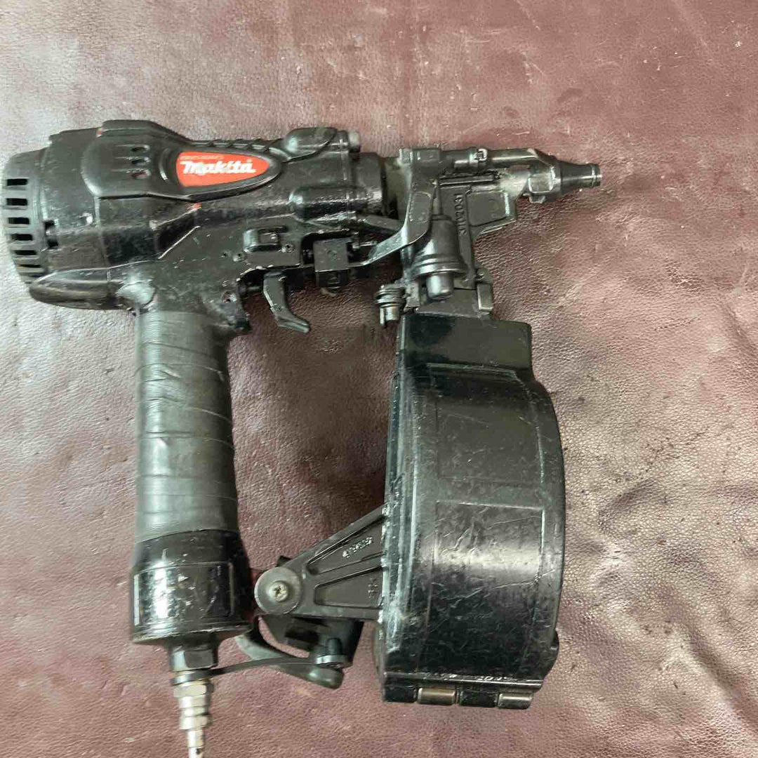 【中古品】★マキタ(makita) 高圧エア釘打ち機 AN510HS サイディング【東大和店】