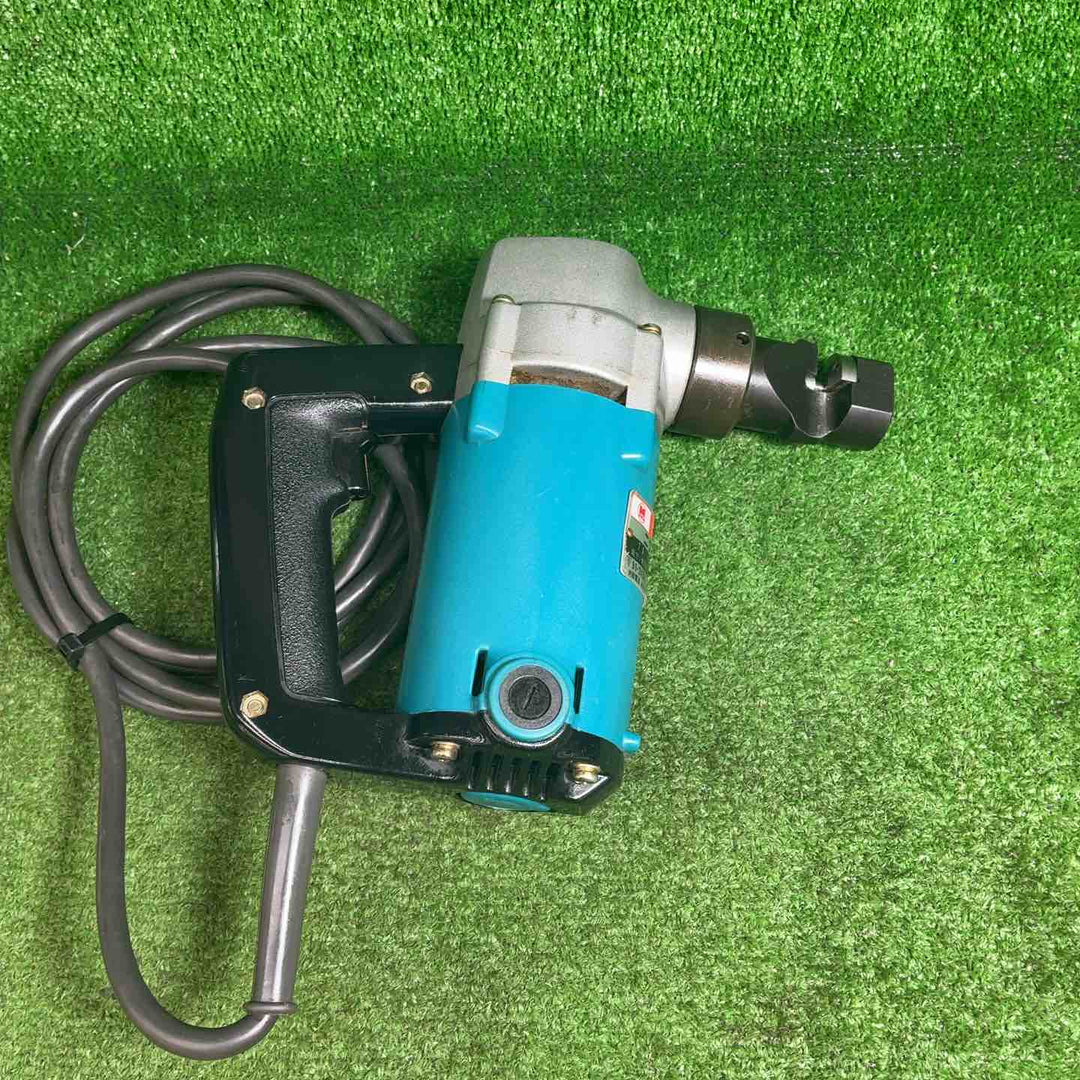 【中古品】 マキタ(makita) ニブラ JN3200 【藤沢店】