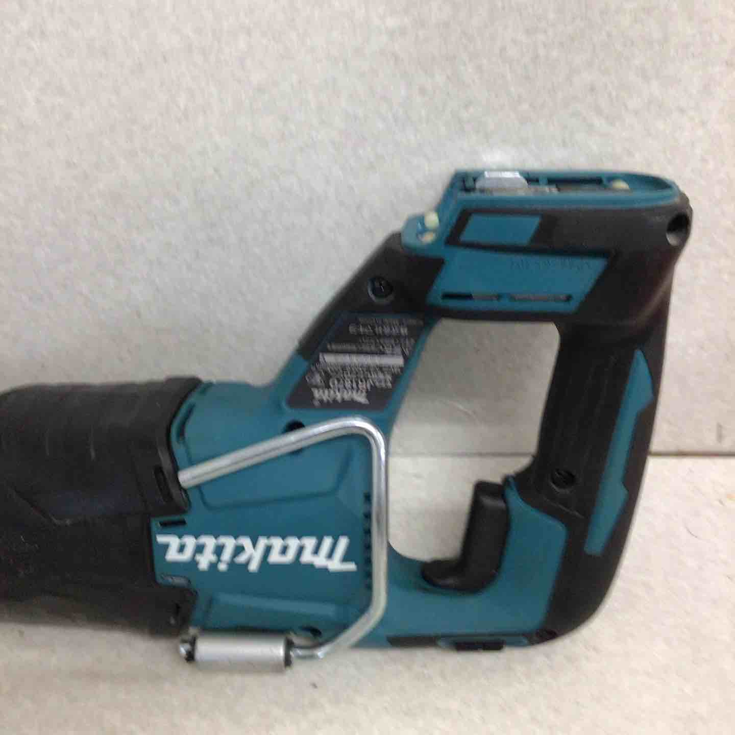 ★マキタ(makita) コードレスレシプロソー JR187DZK【町田店】 マキタ マキタ(makita) JR187DZK 充電式レシプロソー 18V 本体