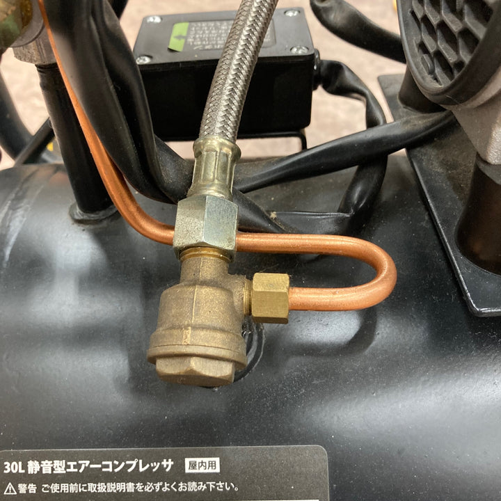 【店頭受取り限定】MINATO エアーコンプレッサー 静音オイルレス型30L CP-301A【所沢店】