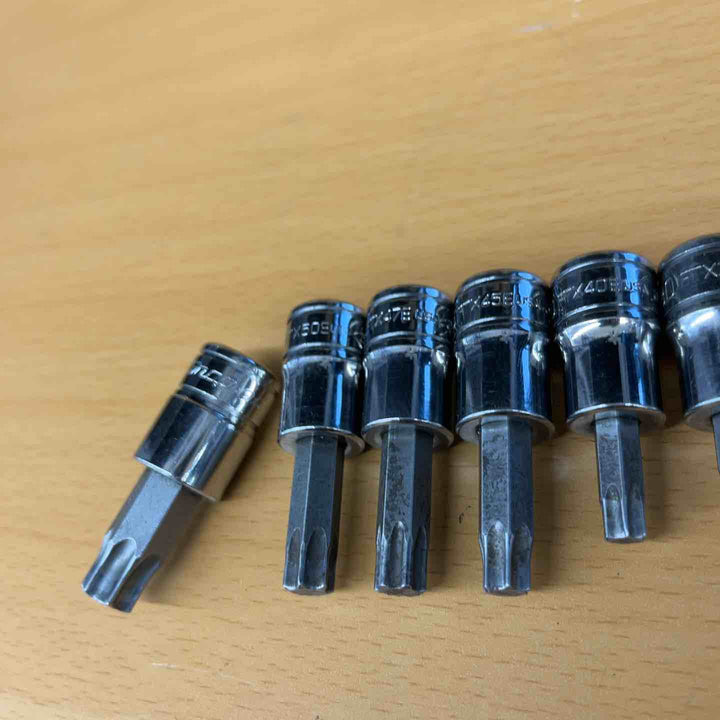 12個セットSnap-on スナップオン トルクスソケット 1/4・3/8 FTX55E/50E/47E/45E/40E/30E/27E/25E/20E/15E/10E/8E 【越谷店】