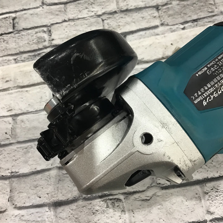 ★マキタ(makita) 100mmコードレスディスクグラインダ GA404DRGXN【川口店】