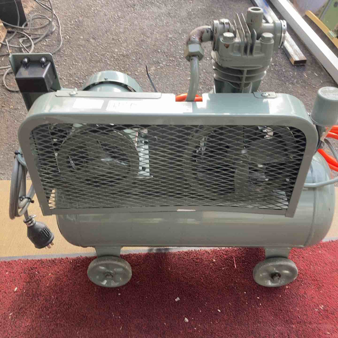【店頭受取り限定】◇日立産機 1馬力 ベビコン 0.75P-9.5VD5 三相200V 50Hz【町田店】