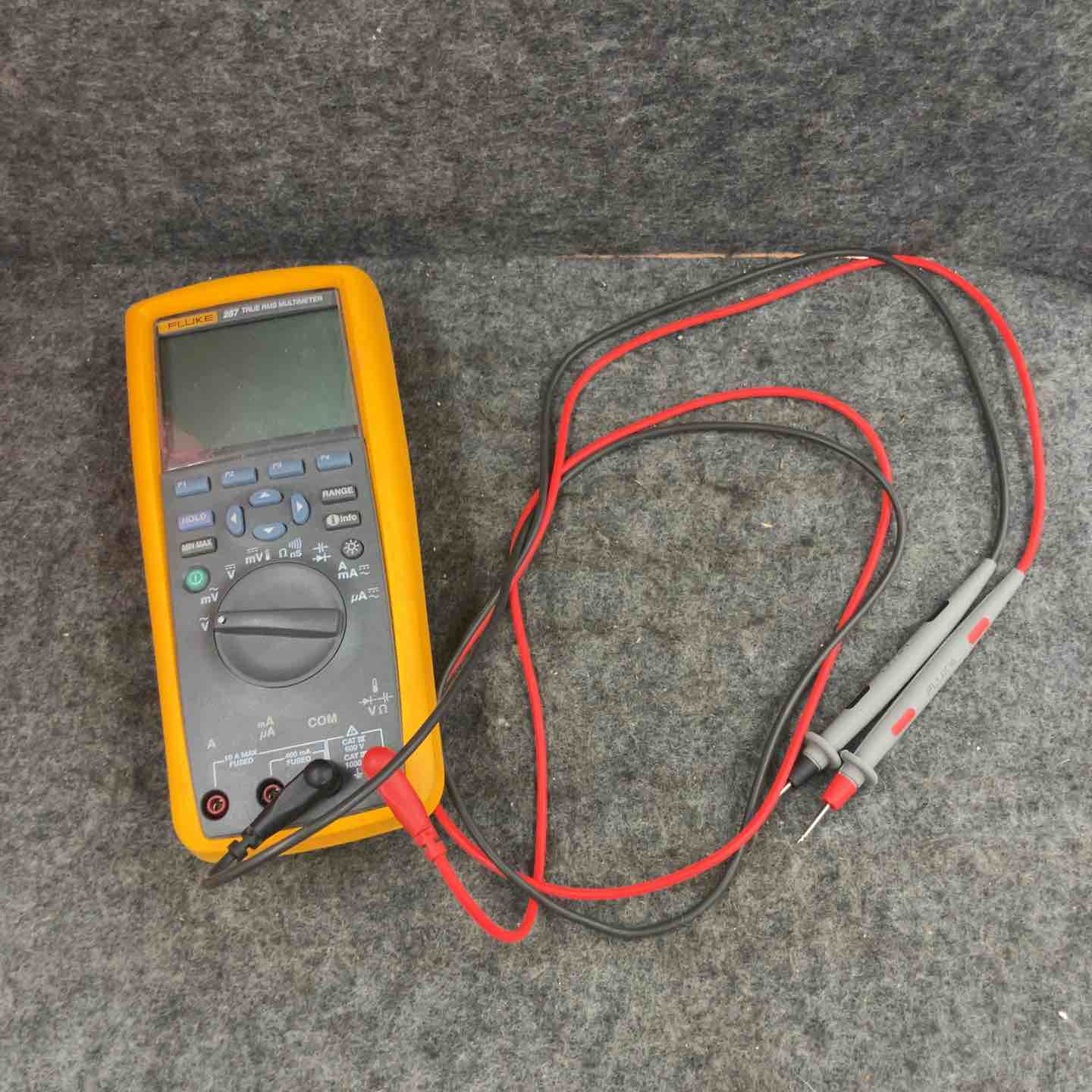【現状品】◇フルーク(FLUKE) デジタルマルチメーター 287 未校正【鴻巣店】 現状品】◇フルーク(FLUKE) デジタルマルチメーター 287 未校正【鴻巣