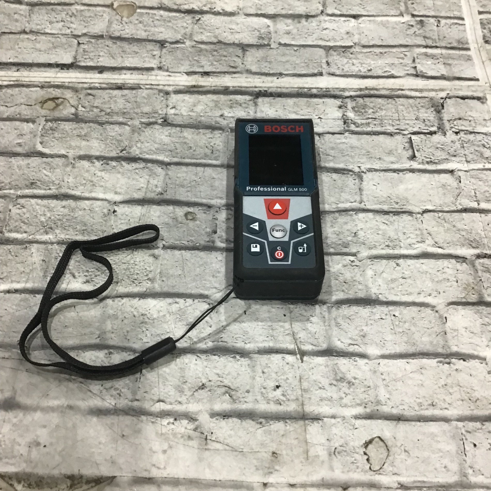 〇ボッシュ(BOSCH) デジタルレーザー距離計 GLM500【川口店