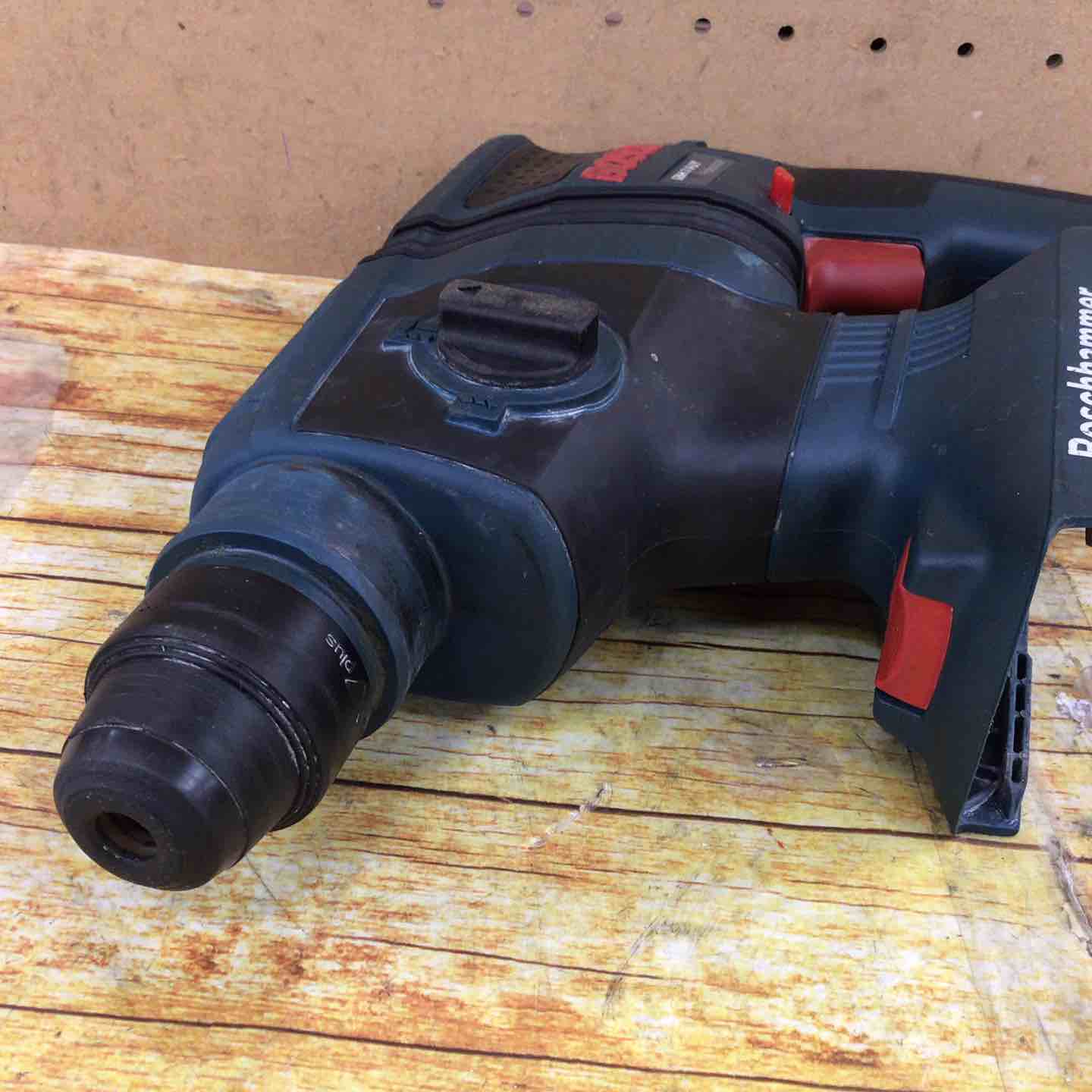 ☆ボッシュ(BOSCH) コードレスハンマドリル GBH36V-LIY【川崎店