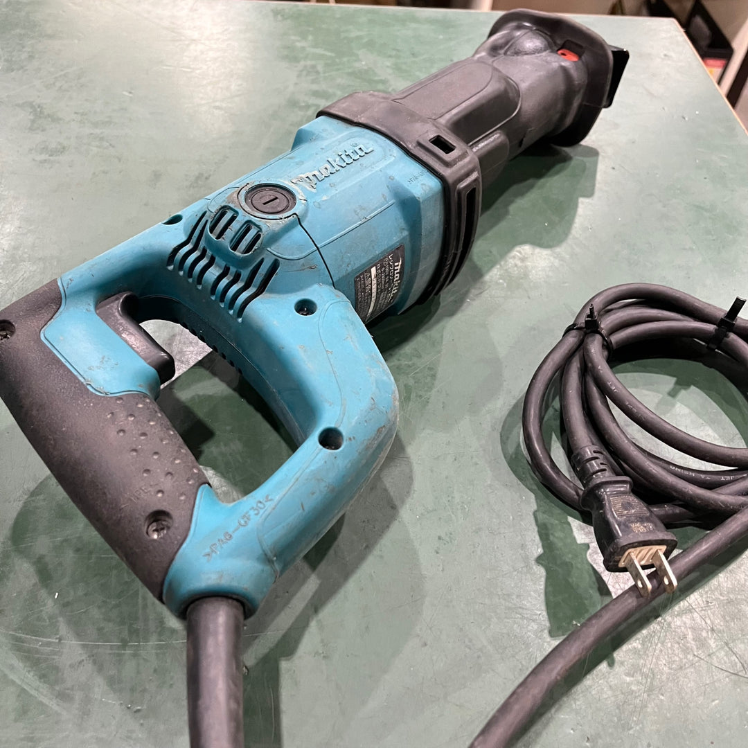 ★マキタ(makita) レシプロソー JR3050T【川口店】