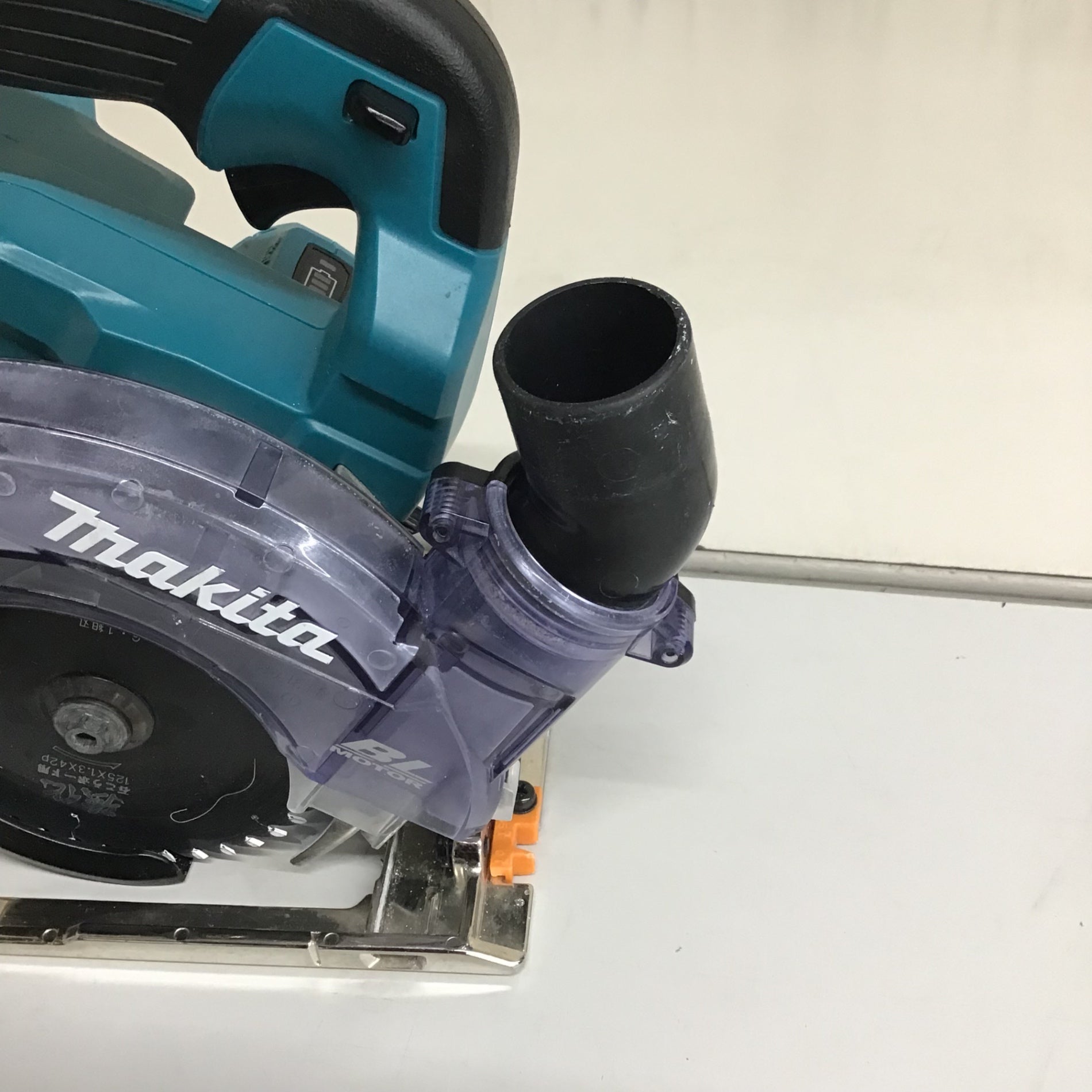 中古品】☆マキタ(makita) 125mm 18V コードレスマルノコ KS514DZ 本体