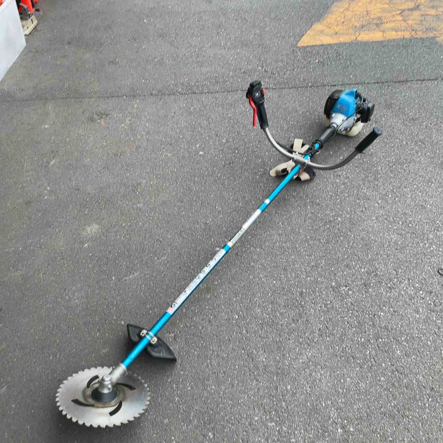 丸山 LBC233UT 刈払い機【リライズ野田愛宕店】【店頭取引限定】【中古】 Yahoo!オークション - リライズ野田愛宕店さんの出品リスト