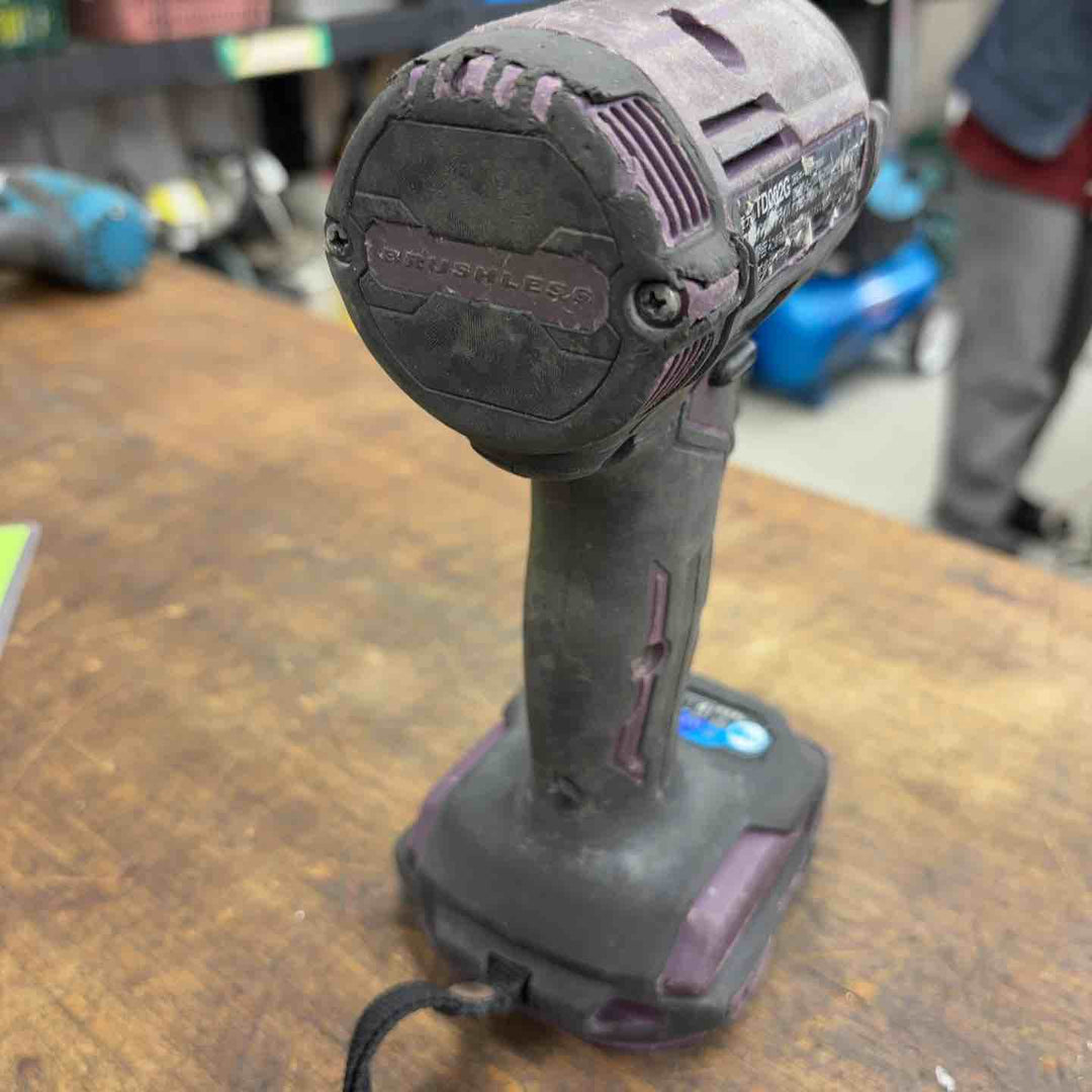 ★マキタ(makita) コードレスインパクトドライバー TD002GZAP【八潮店】