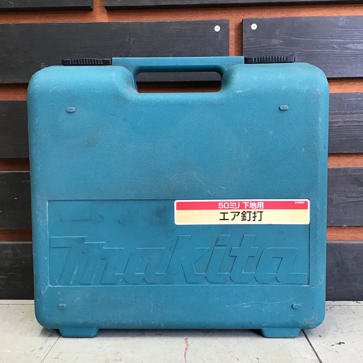 【現状品】 マキタ/makita 50mm 常圧エア釘打 AN504A 【鴻巣店】