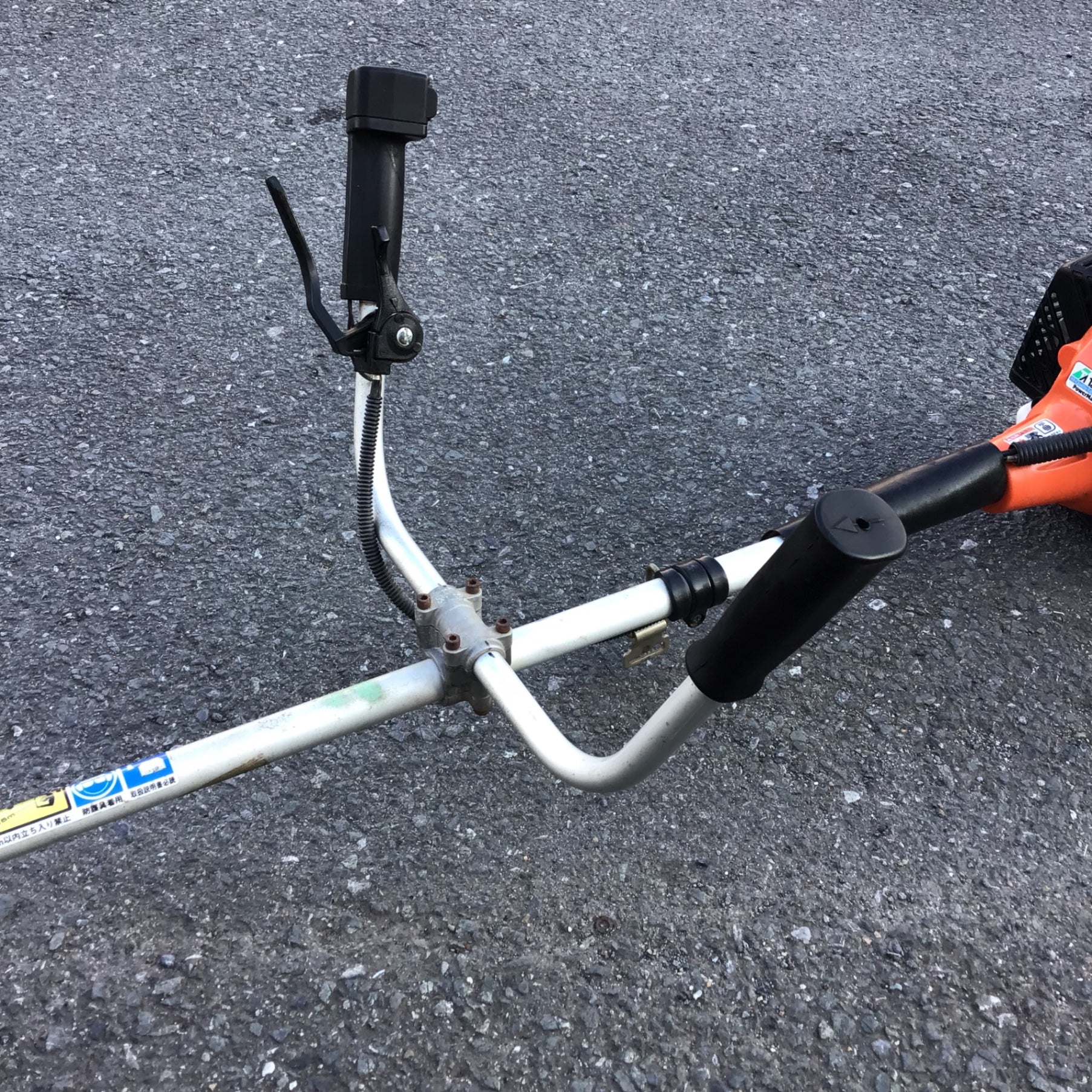 店頭受取り限定】 タナカ/Tanaka エンジン刈払機・CB-3400PFS
