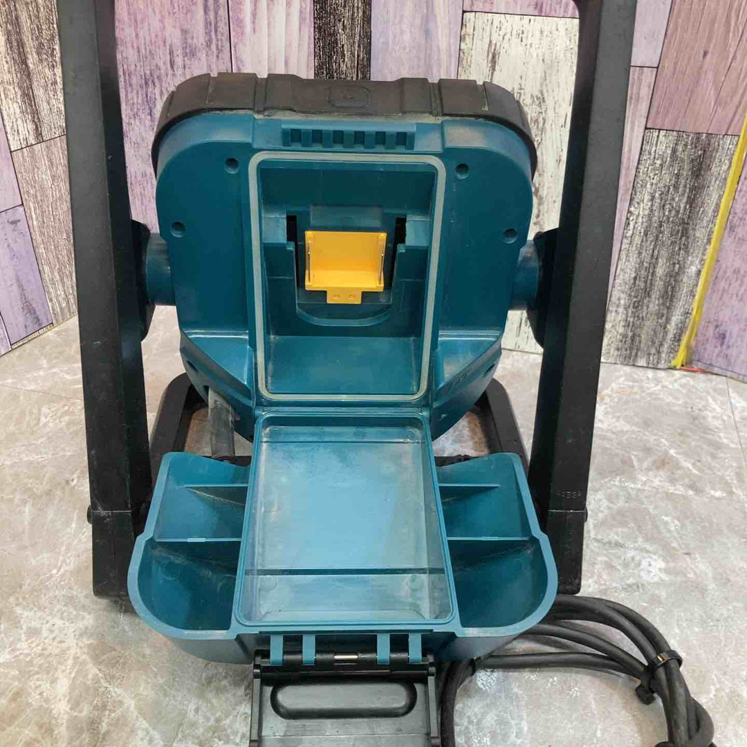 ★マキタ(makita) コードレスLEDスタンドライト ML805【八潮店】