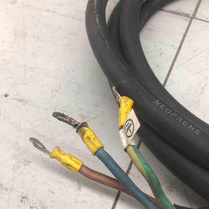 【中古品】 マイト工業/might インバーター直流アーク溶接機 MA-200DF 【鴻巣店】