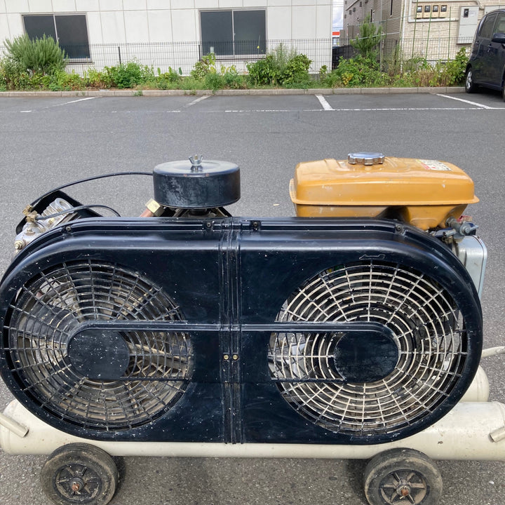【中古品/店頭受取り限定】アネスト岩田 エンジンコンプレッサ PLUE33-7 3.7kw 5馬力【東大和店】