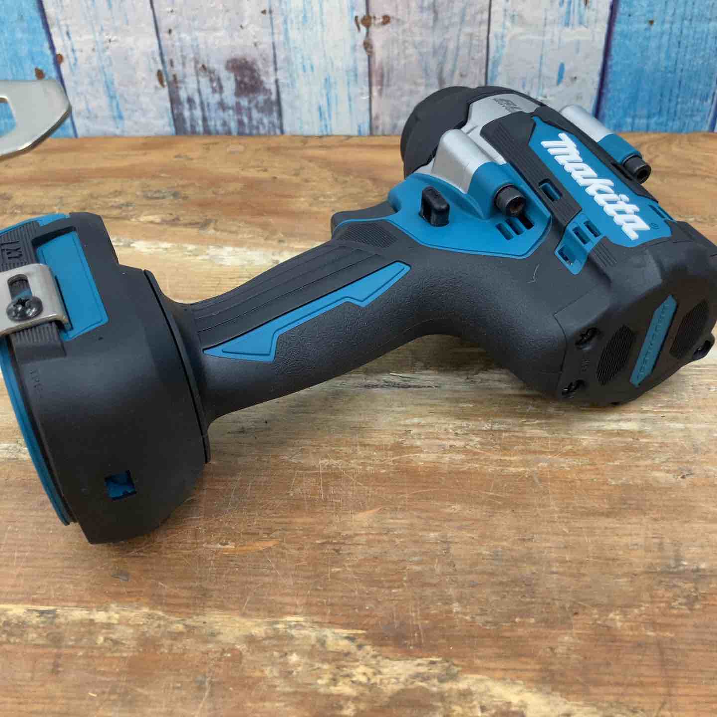 マキタ TW700DZ 充電式インパクトレンチ【市川行徳店】【店頭取引限定】【中古】管理番号：ITGKP0KUOA89 マキタ（makita） 18V 充電式インパクトレンチ 本体のみ 600Nm