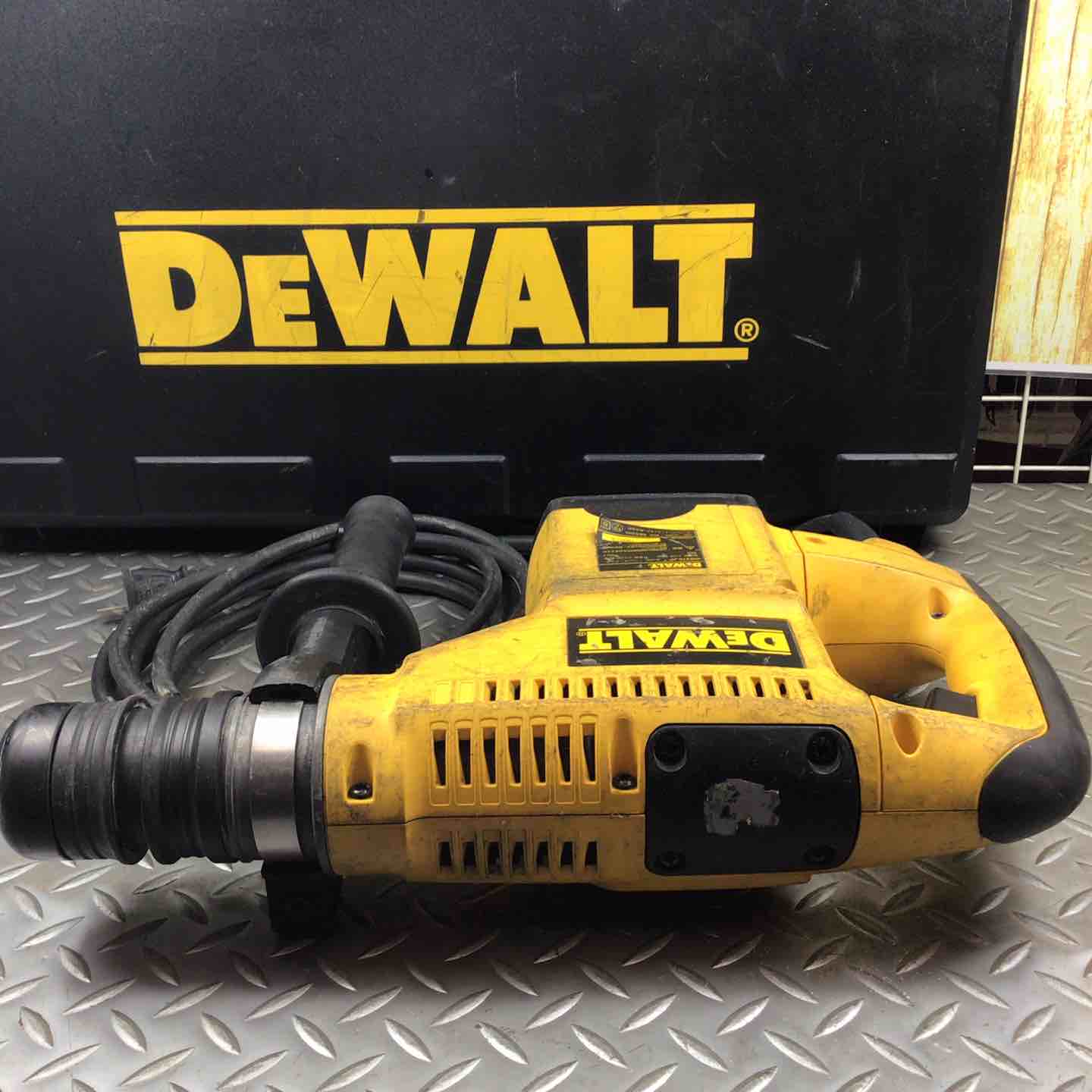 デウォルト(DEWALT) ハンマドリル DW570K【川崎店】 – アクトツール