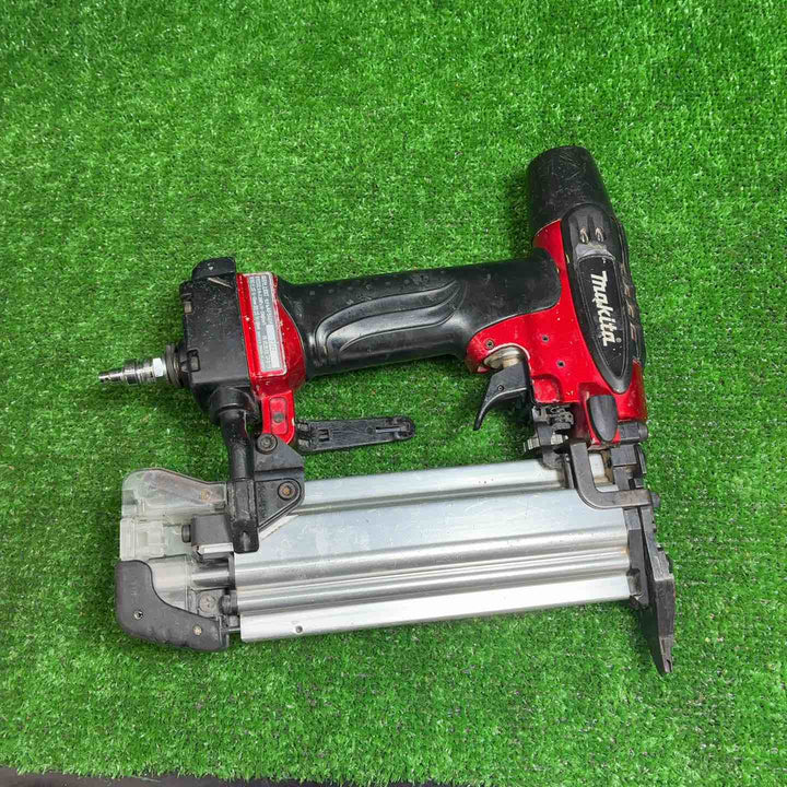 マキタ(makita) 高圧フィニッシュネイラ AF551H【藤沢店】