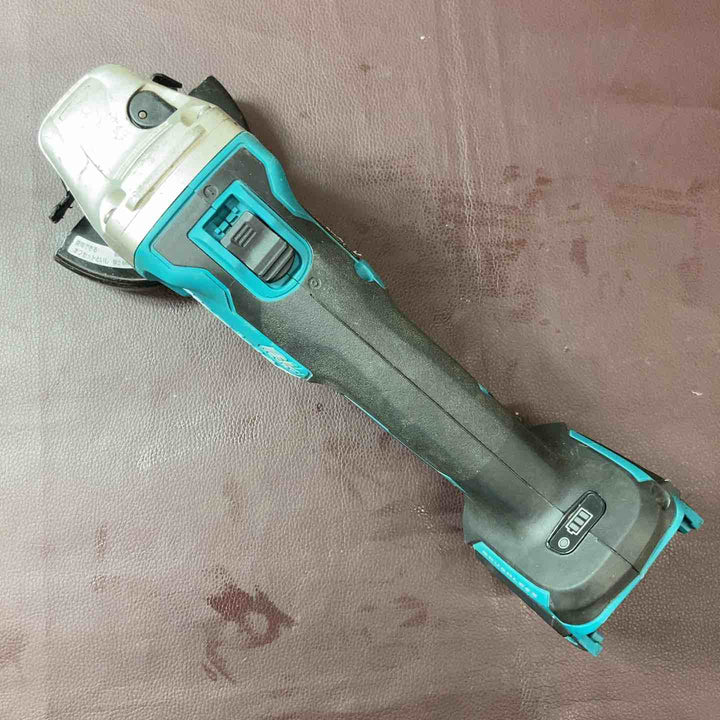 【中古品】 ☆マキタ(makita) 100mmコードレスディスクグラインダ GA404DZN (GA404DN) 18V 【東大和店】