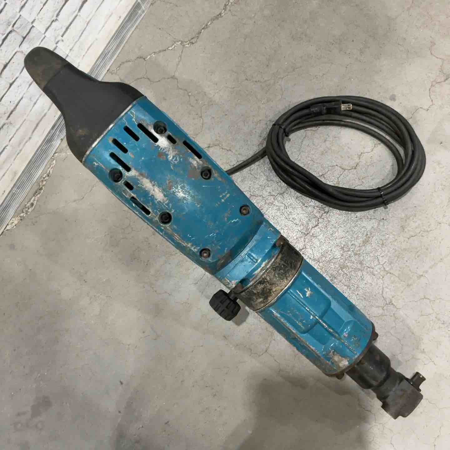 電動ハンマ HM1317C マキタ 店頭受取り限定☆マキタ(makita) makita 