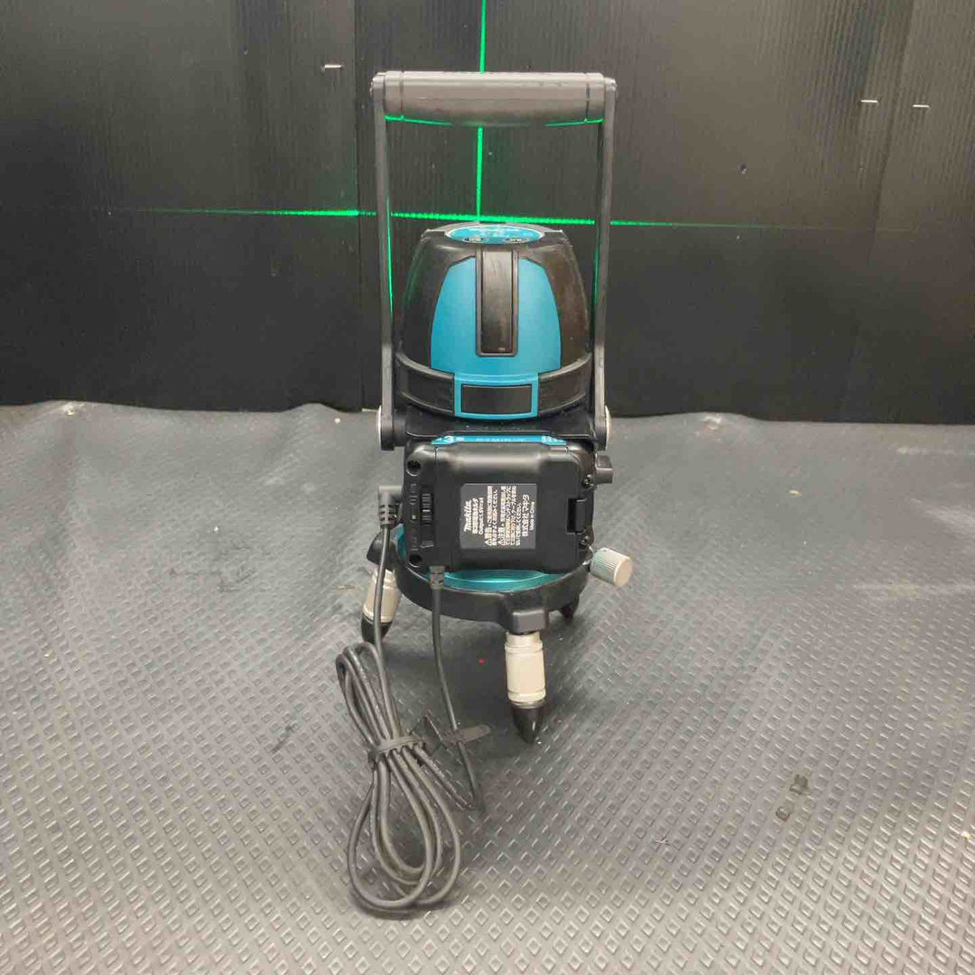 ◇マキタ(makita) 高輝度コードレスグリーンレーザー墨出し器 SK312GDZ おおがね・通り芯・ろく【鴻巣店】