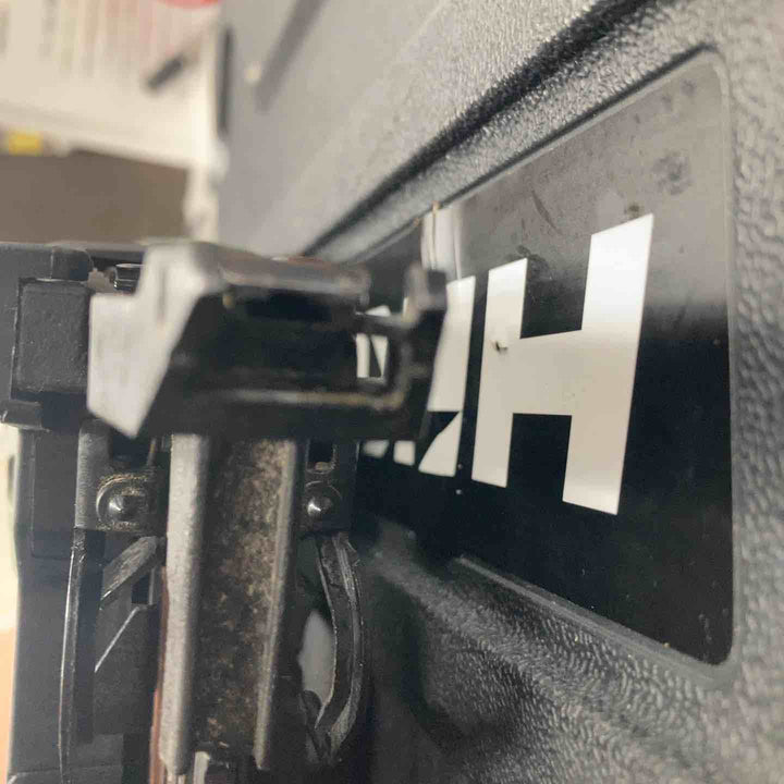★ハイコーキ(HIKOKI ※旧:日立工機) コードレスフロアタッカー N3604DM(NNK)　36V【戸田店】