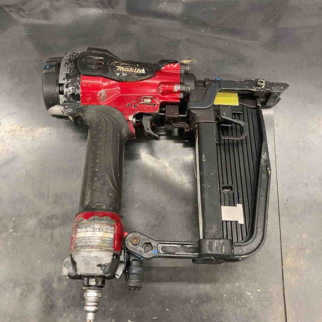 【中古品】マキタ(makita) 高圧フロアタッカ AT1150HA【所沢店】