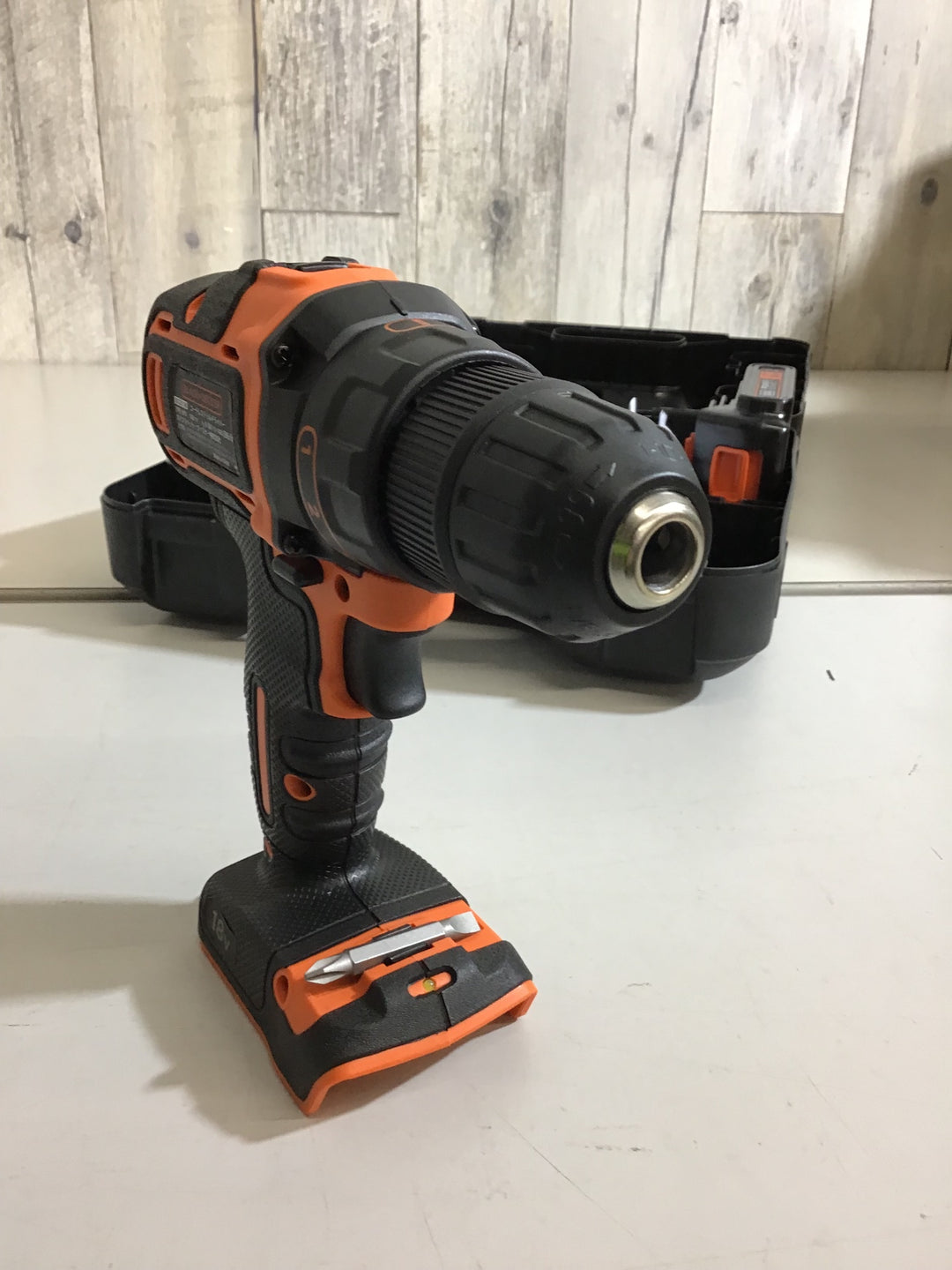 ブラックアンドデッカー(BLACK+DECKER) 18Vリチウム コードレス・ドリルドライバー BDCDD186K【戸田店】