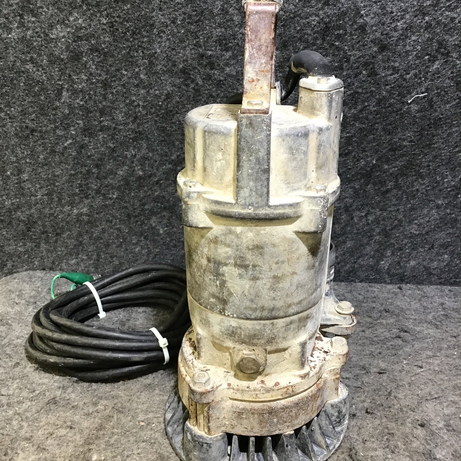 荏原/エバラ　水中ポンプ25EQS6.4S 100v 60Hz compass1490062460.jpg