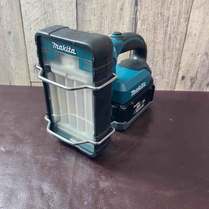 【中古品】☆マキタ(makita)  コードレス蛍光灯 ML360 バッテリー1個・充電器【東大和店】