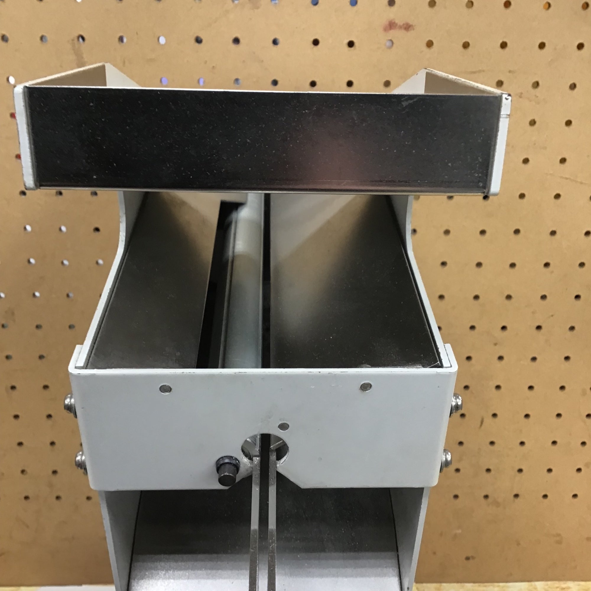 マックス(MAX) バラ釘連結機 WH-2【川崎店】 – アクトツールオンライン