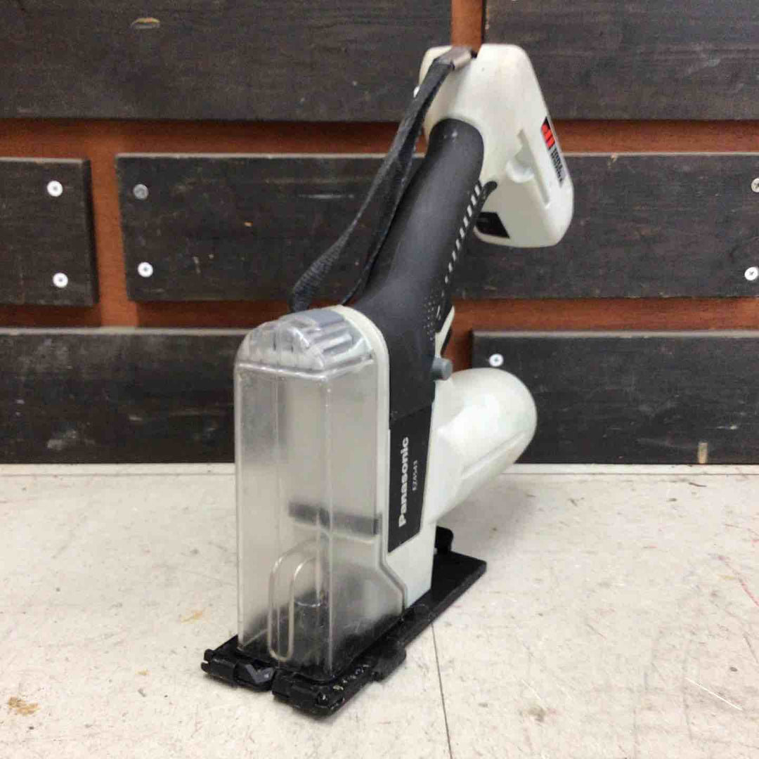 【中古品】 パナソニック/Panasonic コードレス角穴カッター本体のみ EZ4543X-B 【鴻巣店】
