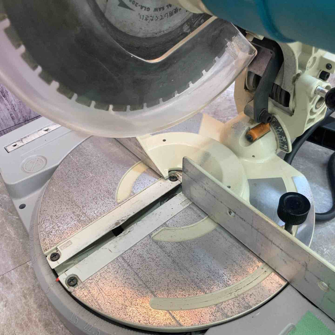 ☆マキタ(makita) 卓上マルノコ 216mm LS0840F 保証なし【八潮店】