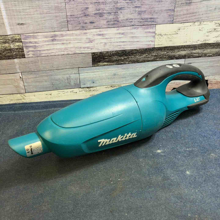 ☆マキタ(makita) コードレスクリーナ CL181FDZ【八潮店】