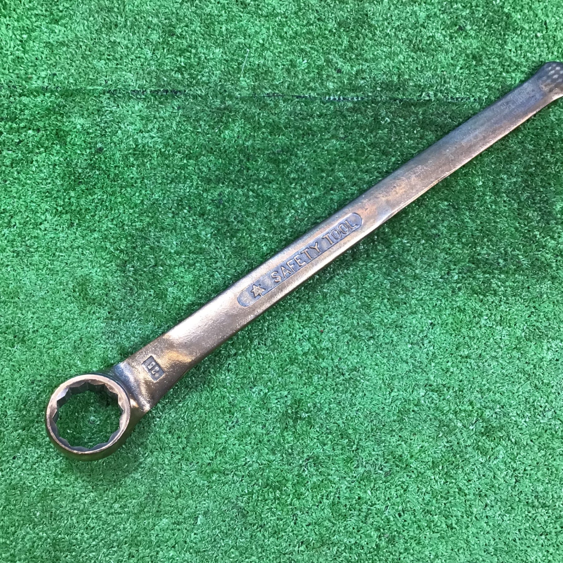 中古/希少品】NGK(日本ガイシ) BEALON 防爆レンチ・ハンマセット(35