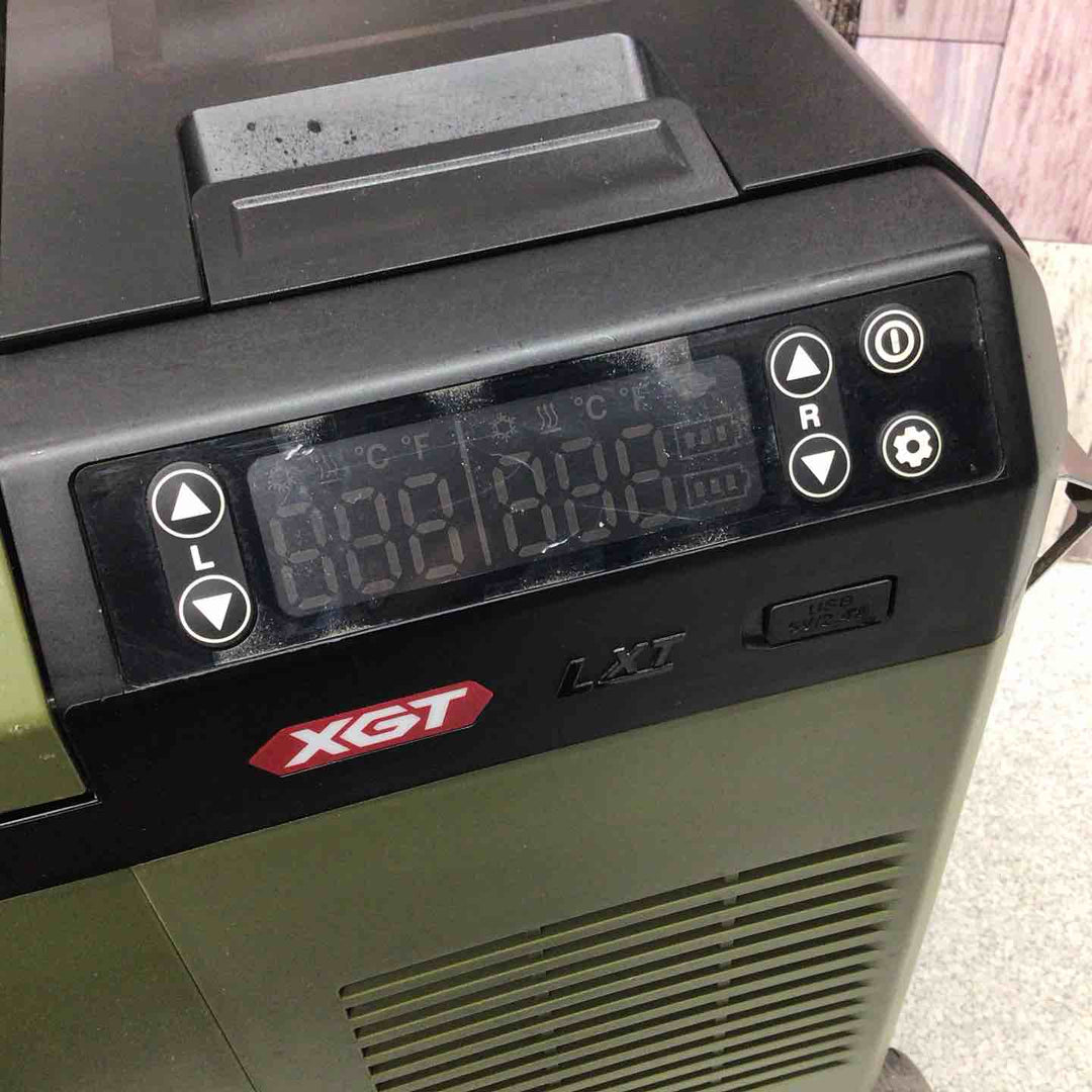 ★マキタ(makita) コードレス冷温庫 CW004GZO【八潮店】